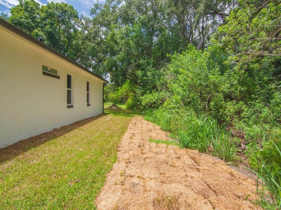 На продажу: $309,000 (3 спален, 2 ванн, 1132 Квадратных фут)