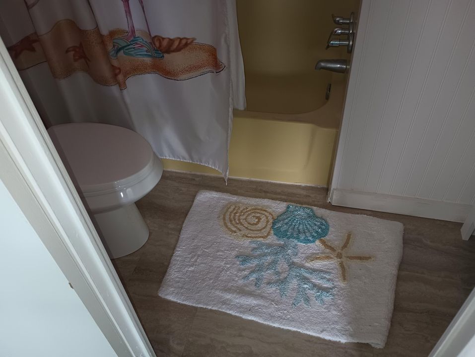 For Sale: $92,500 (2 beds, 2 baths, 1248 Square Feet)