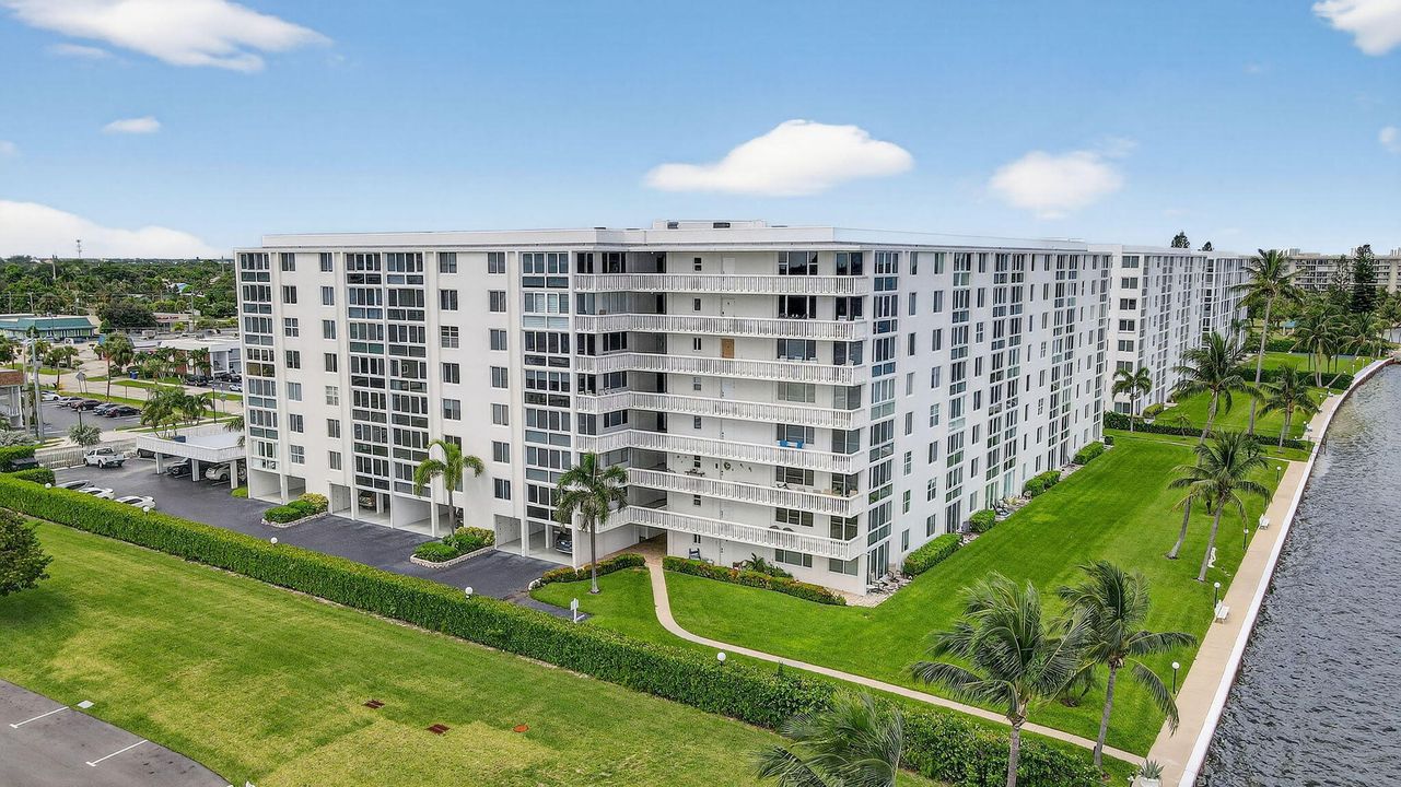 На продажу: $460,000 (2 спален, 2 ванн, 1316 Квадратных фут)