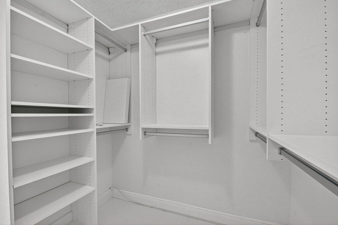 На продажу: $460,000 (2 спален, 2 ванн, 1316 Квадратных фут)