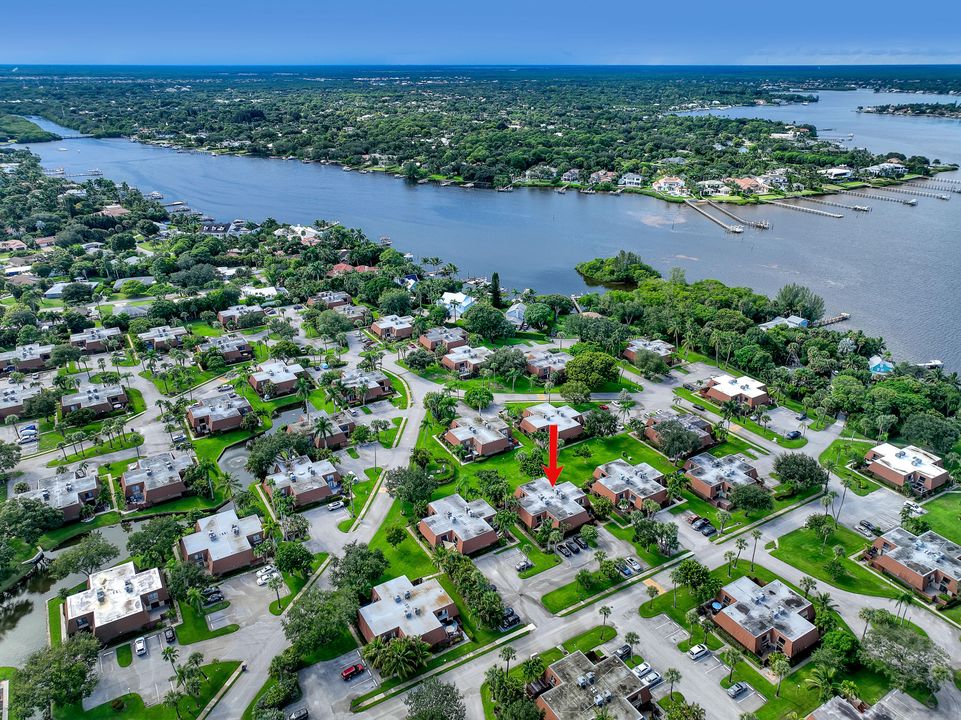 Activo con contrato: $389,000 (2 camas, 2 baños, 1470 Pies cuadrados)