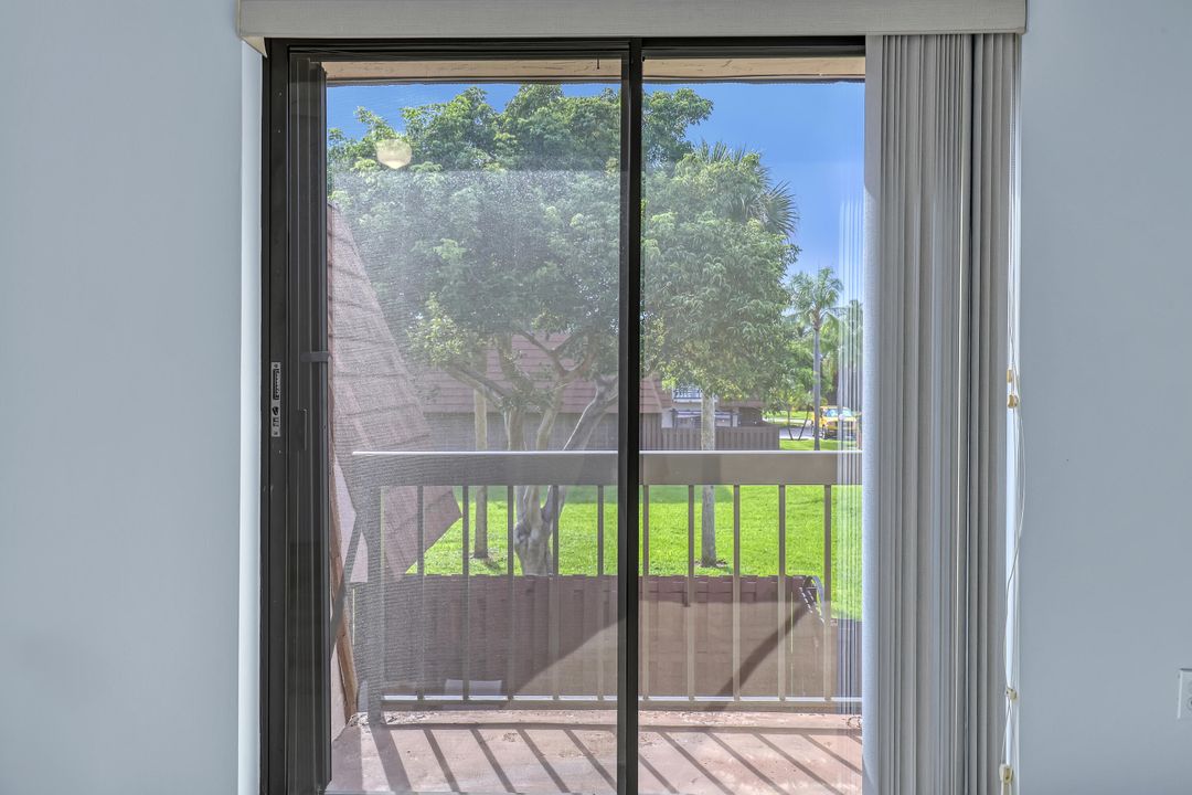 Activo con contrato: $389,000 (2 camas, 2 baños, 1470 Pies cuadrados)