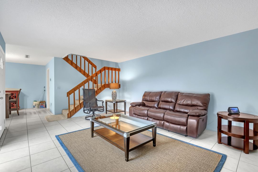 Activo con contrato: $389,000 (2 camas, 2 baños, 1470 Pies cuadrados)