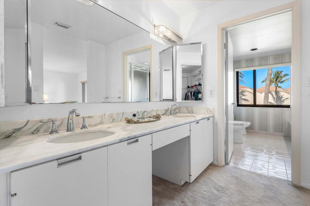 En Venta: $1,695,000 (3 camas, 2 baños, 3012 Pies cuadrados)