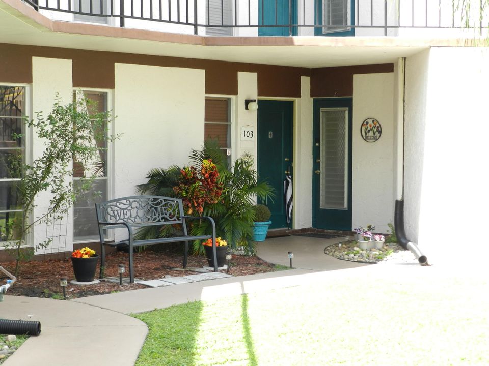 En Venta: $199,500 (2 camas, 2 baños, 1080 Pies cuadrados)