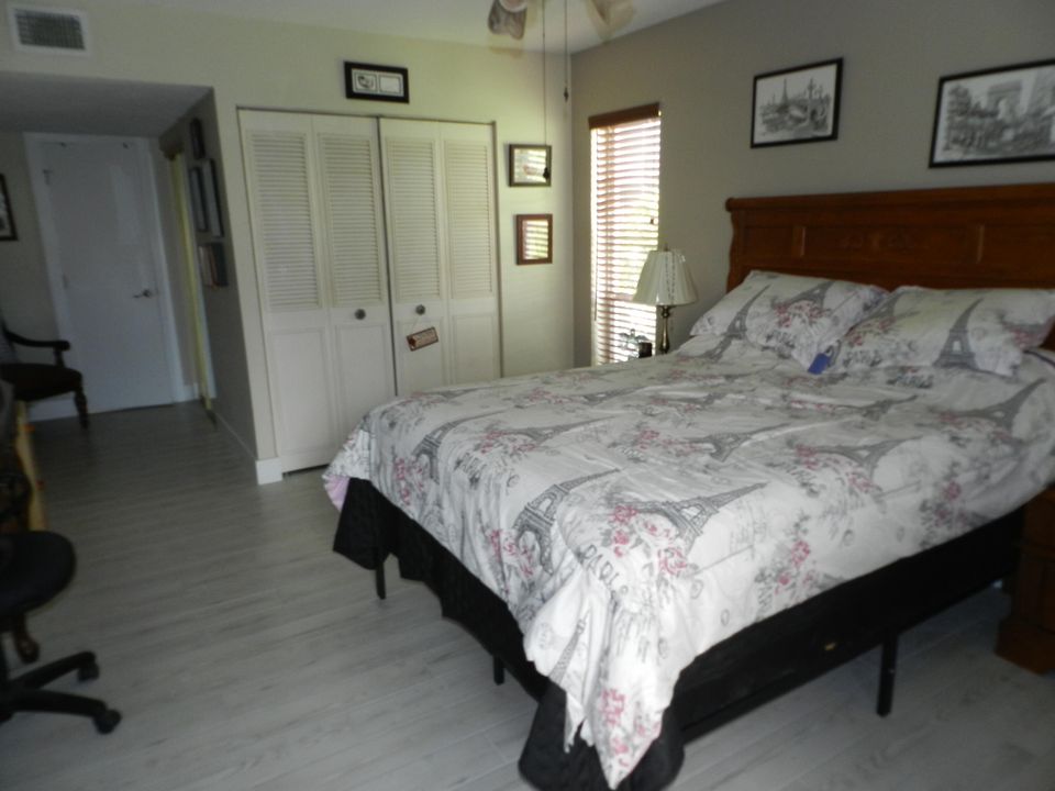 En Venta: $199,500 (2 camas, 2 baños, 1080 Pies cuadrados)