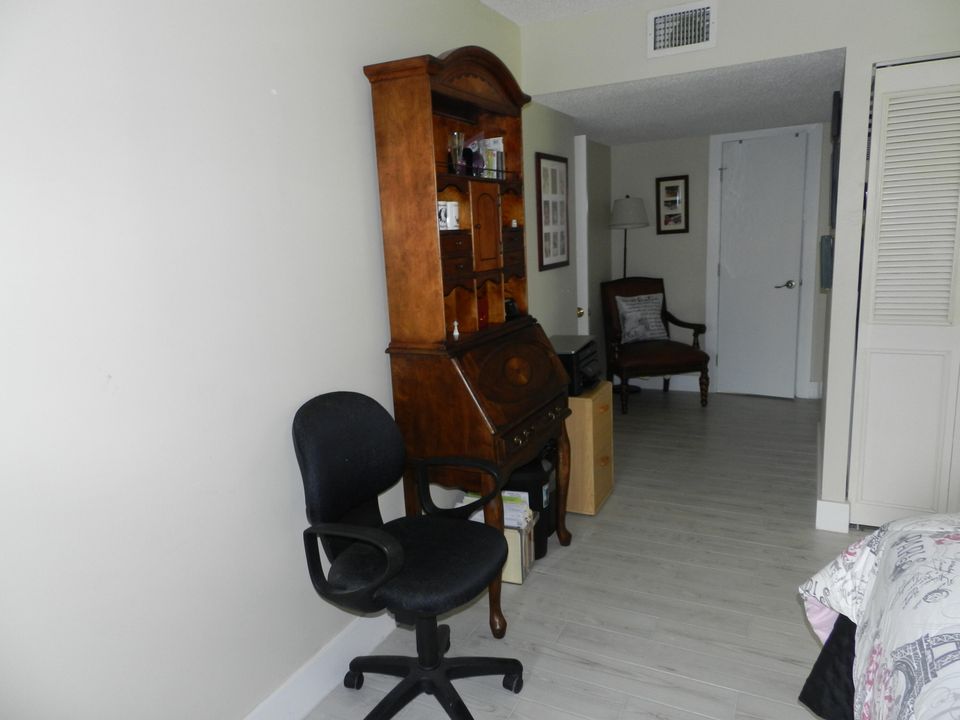 En Venta: $199,500 (2 camas, 2 baños, 1080 Pies cuadrados)