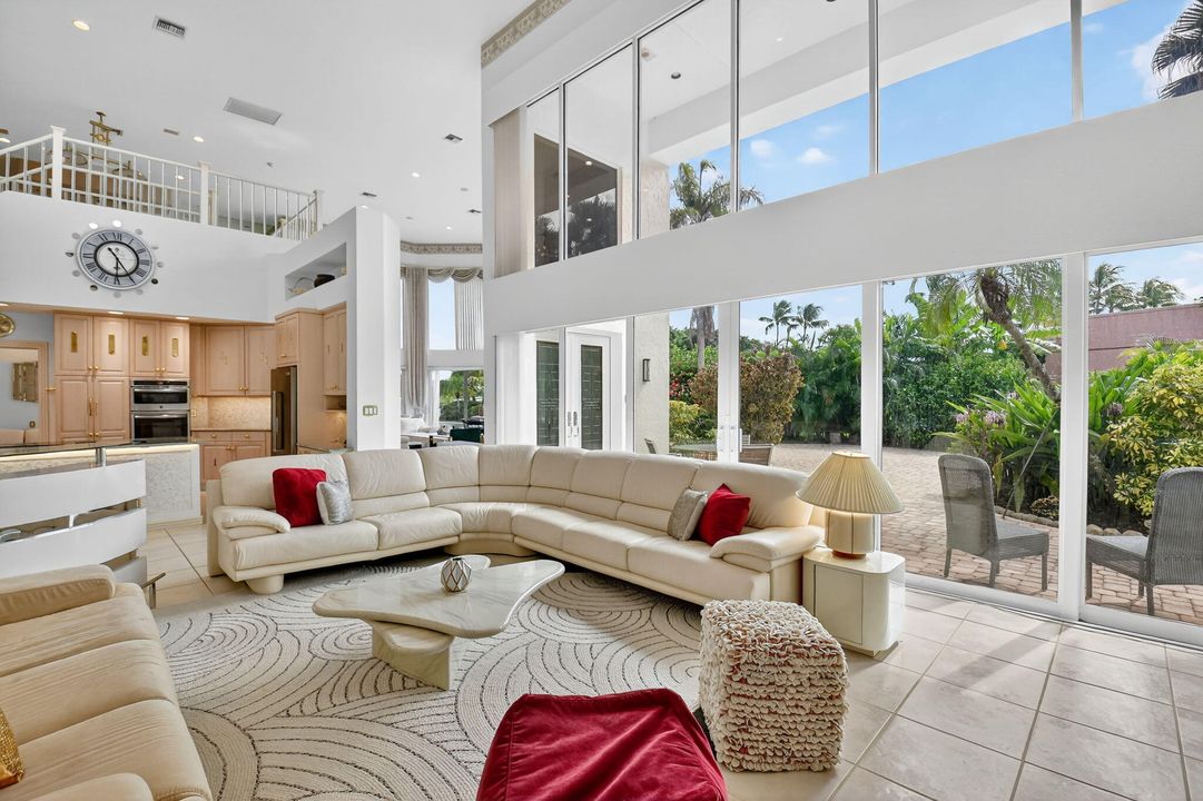 For Sale: $7,775,000 (4 beds, 4 baths, 4394 Square Feet)