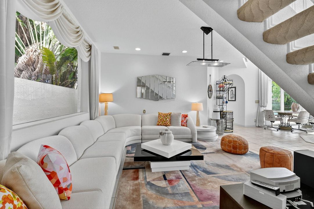 For Sale: $7,775,000 (4 beds, 4 baths, 4394 Square Feet)