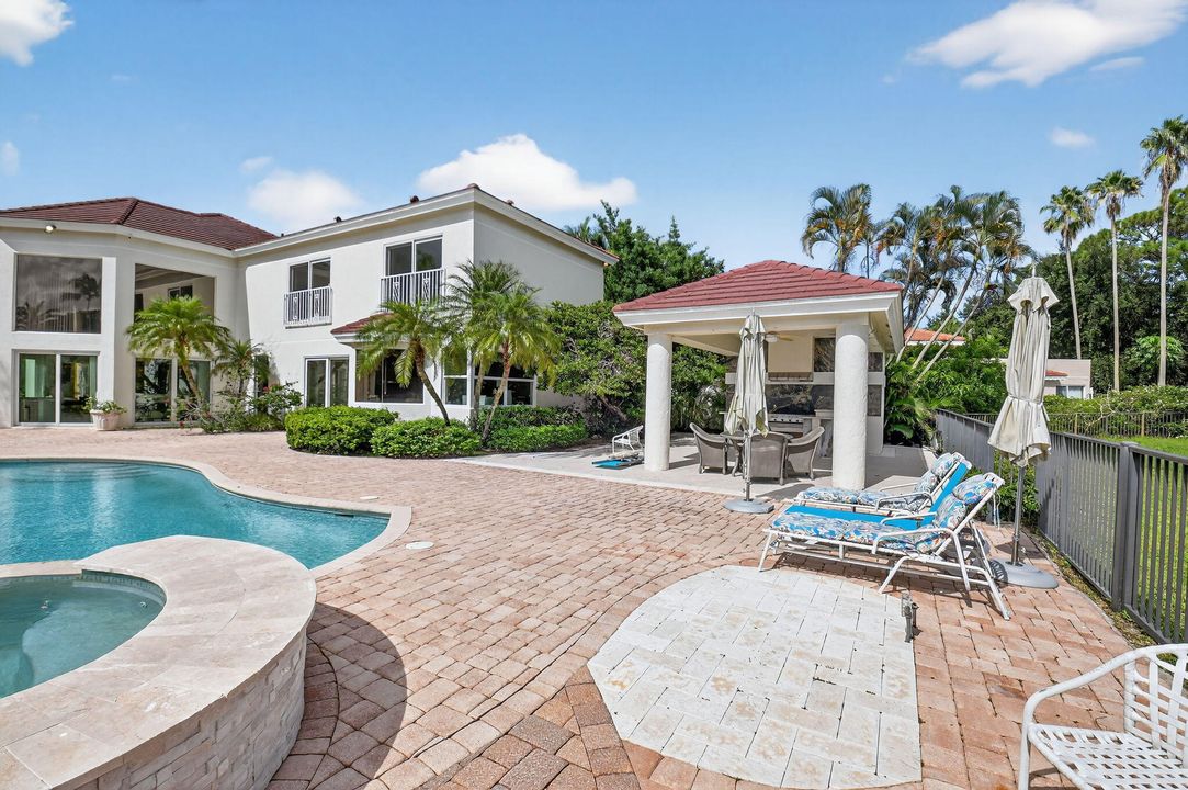 For Sale: $7,775,000 (4 beds, 4 baths, 4394 Square Feet)