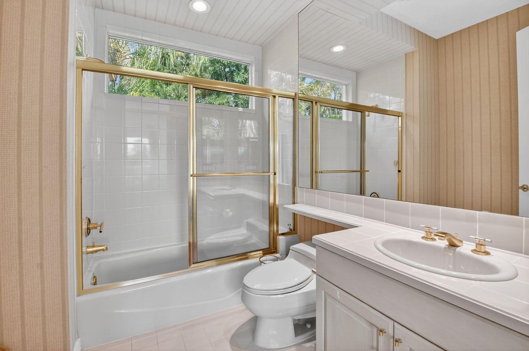 For Sale: $7,775,000 (4 beds, 4 baths, 4394 Square Feet)