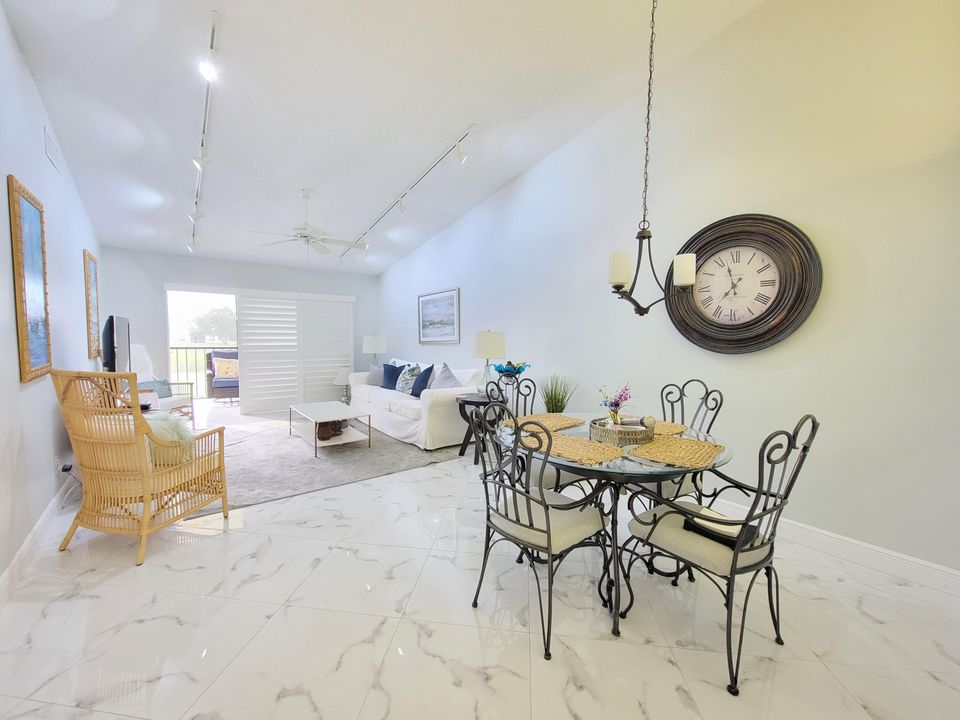 For Rent: $3,500 (2 beds, 2 baths, 1178 Square Feet)