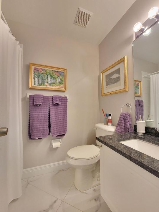 For Rent: $3,500 (2 beds, 2 baths, 1178 Square Feet)