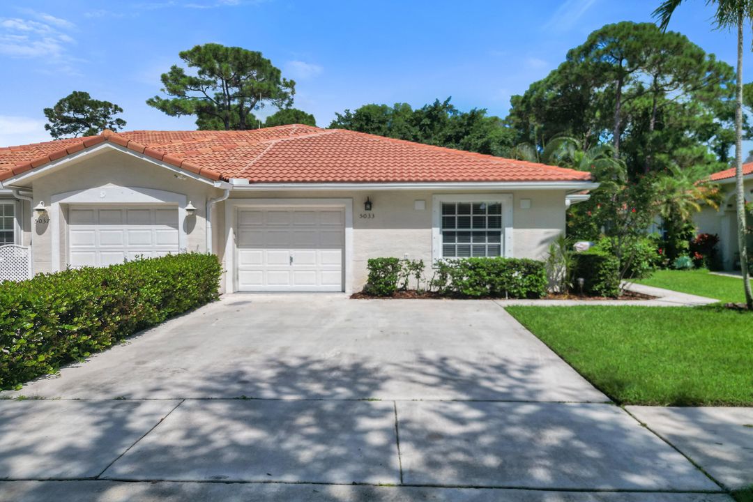 Recently Rented: $3,500 (3 beds, 2 baths, 1594 Square Feet)