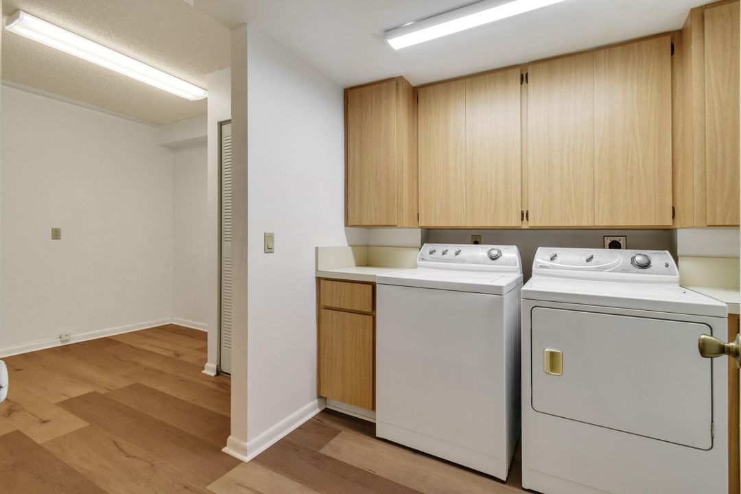 Под контрактом: $2,600 (2 спален, 2 ванн, 1385 Квадратных фут)