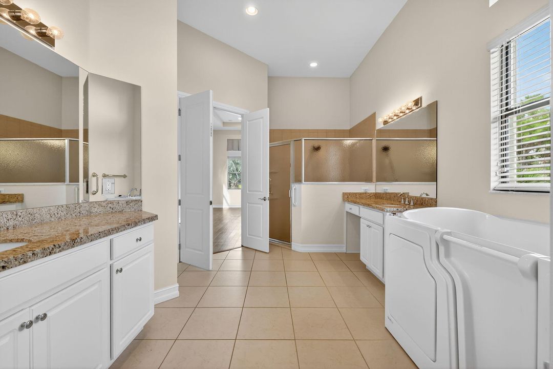 For Sale: $1,325,000 (4 beds, 4 baths, 3523 Square Feet)