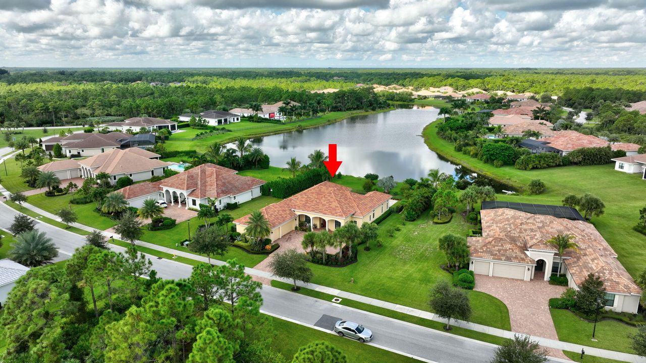 For Sale: $1,325,000 (4 beds, 4 baths, 3523 Square Feet)