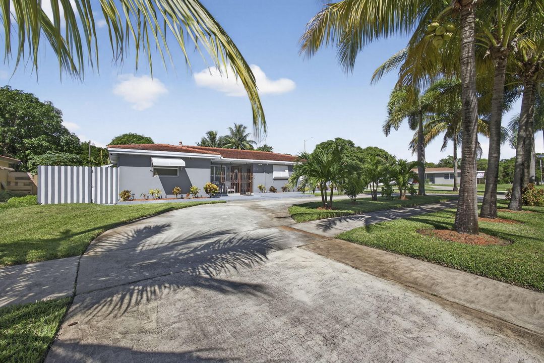 Activo con contrato: $530,000 (4 camas, 2 baños, 1835 Pies cuadrados)