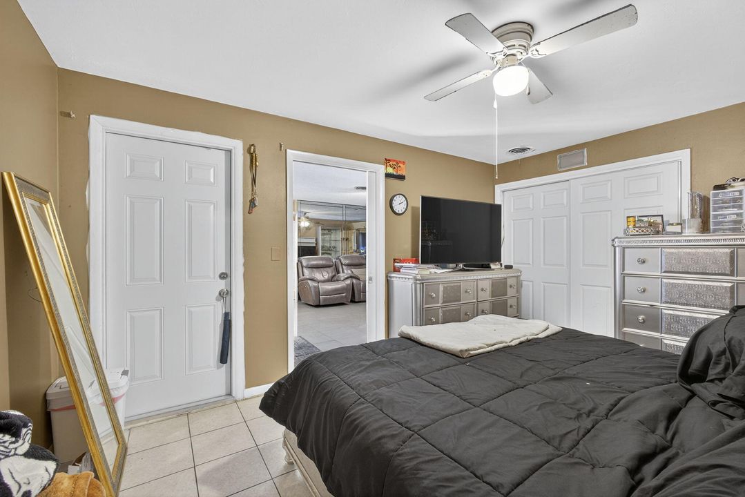 Activo con contrato: $530,000 (4 camas, 2 baños, 1835 Pies cuadrados)