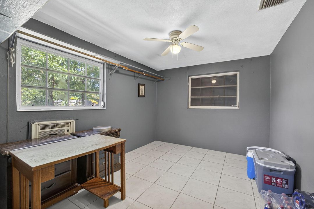 Activo con contrato: $530,000 (4 camas, 2 baños, 1835 Pies cuadrados)