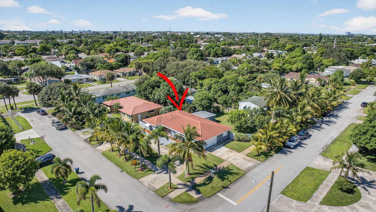 Activo con contrato: $530,000 (4 camas, 2 baños, 1835 Pies cuadrados)