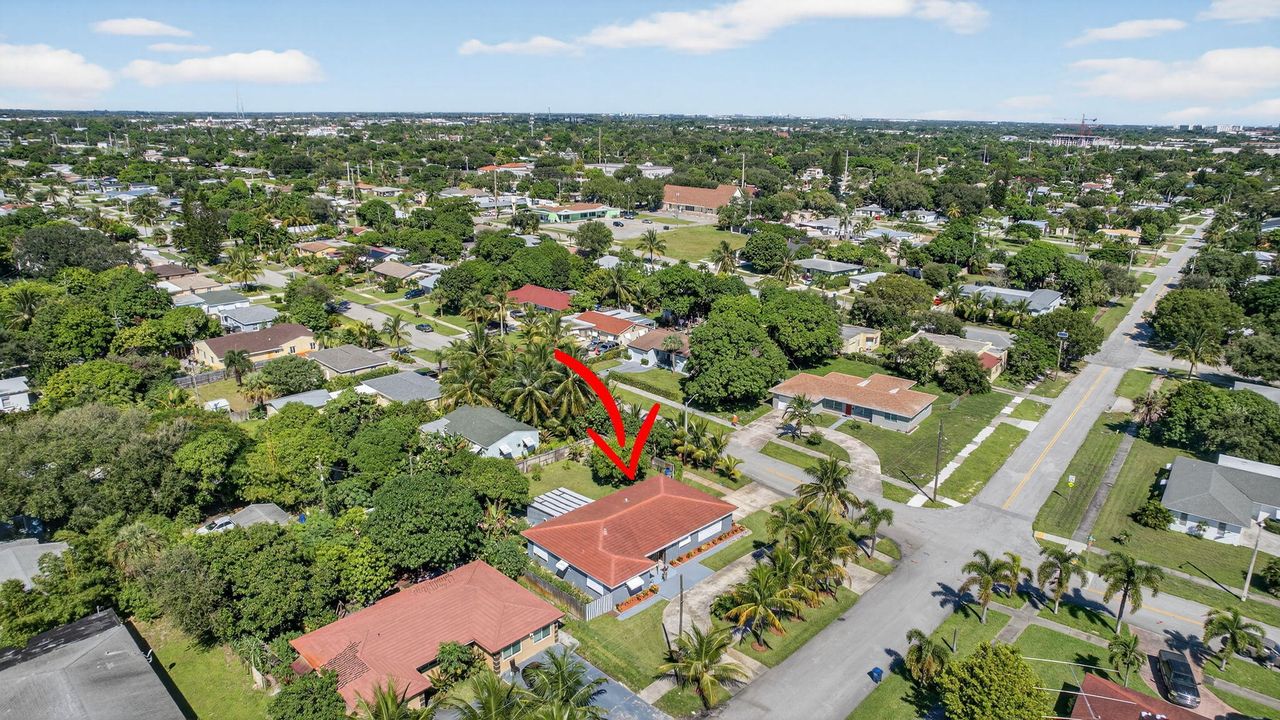 Activo con contrato: $530,000 (4 camas, 2 baños, 1835 Pies cuadrados)