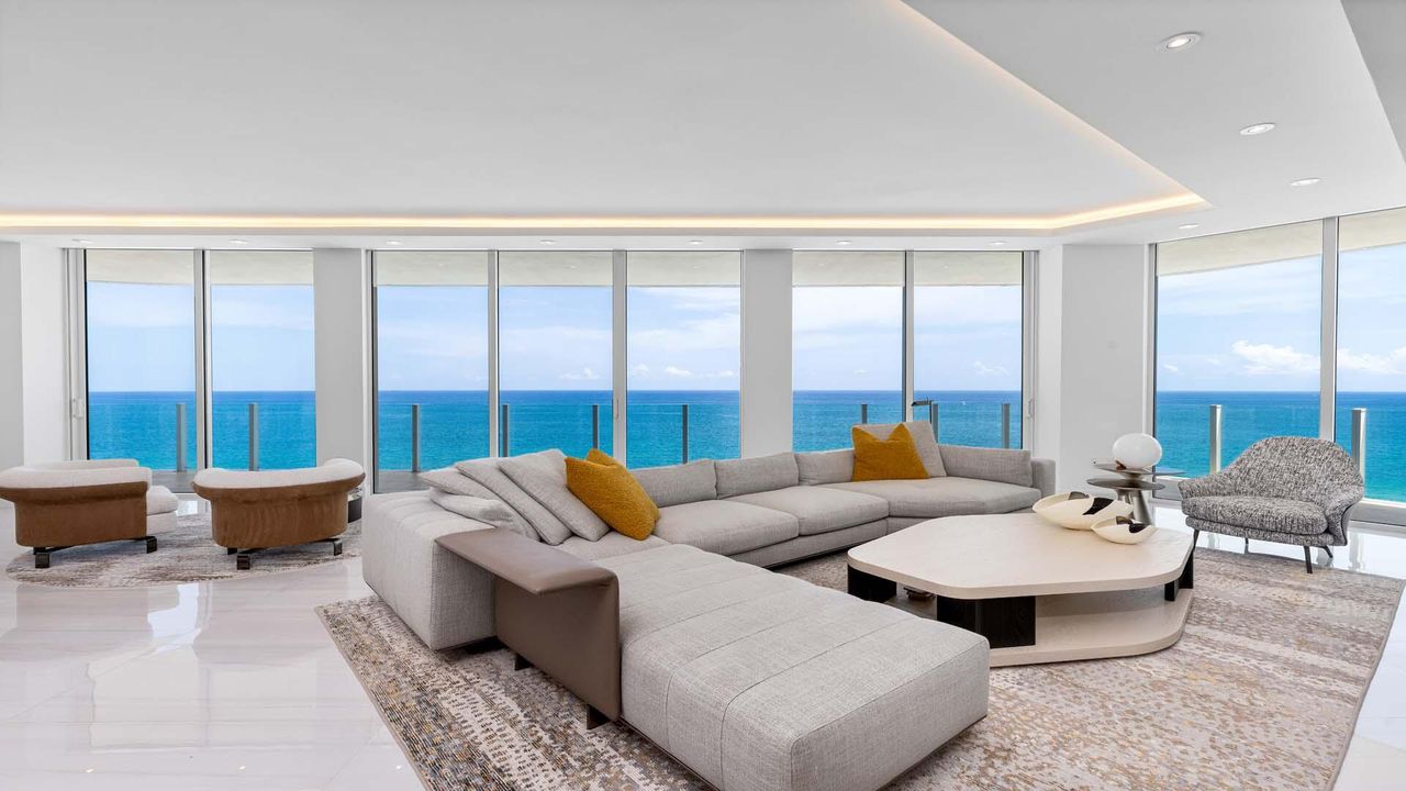 For Sale: $5,575,000 (2 beds, 2 baths, 2031 Square Feet)