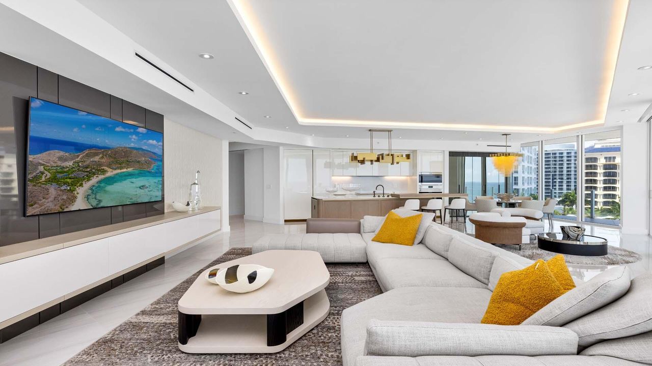 For Sale: $5,575,000 (2 beds, 2 baths, 2031 Square Feet)