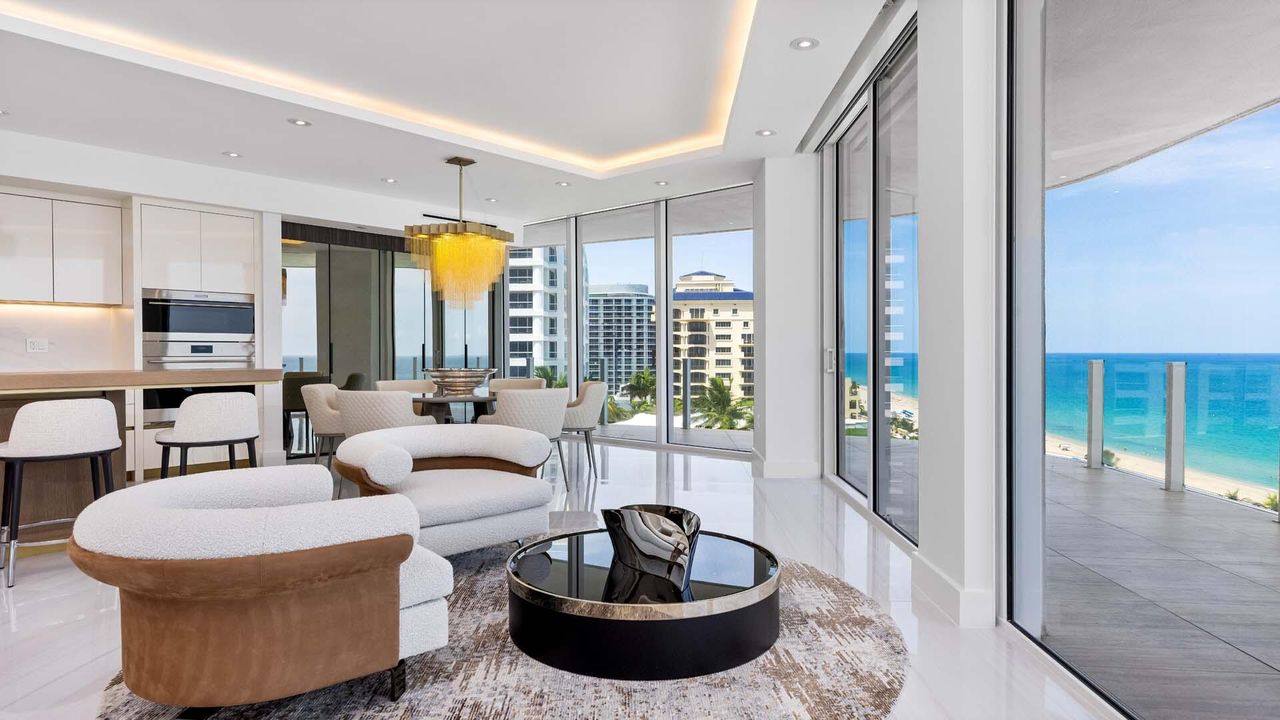 For Sale: $5,575,000 (2 beds, 2 baths, 2031 Square Feet)