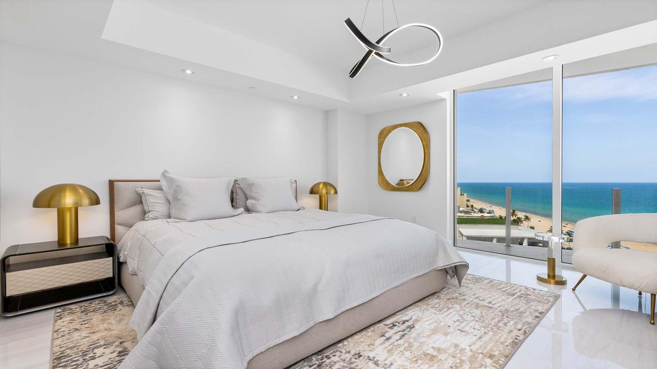 For Sale: $5,575,000 (2 beds, 2 baths, 2031 Square Feet)