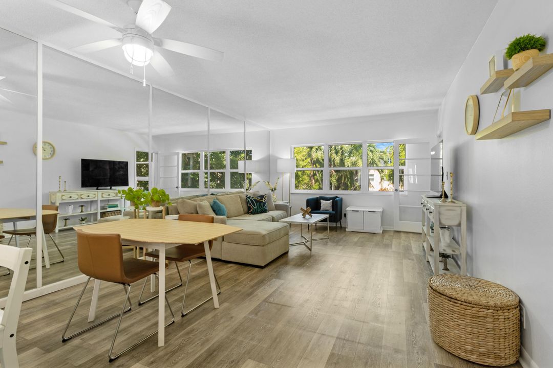 На продажу: $239,000 (1 спален, 1 ванн, 715 Квадратных фут)