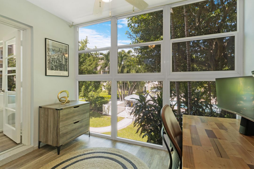 На продажу: $239,000 (1 спален, 1 ванн, 715 Квадратных фут)