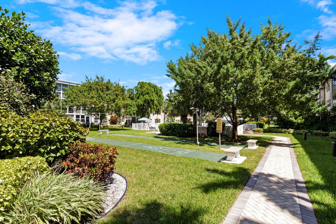 На продажу: $239,000 (1 спален, 1 ванн, 715 Квадратных фут)