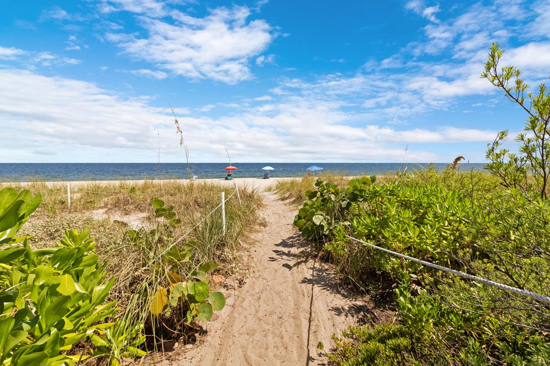 На продажу: $239,000 (1 спален, 1 ванн, 715 Квадратных фут)