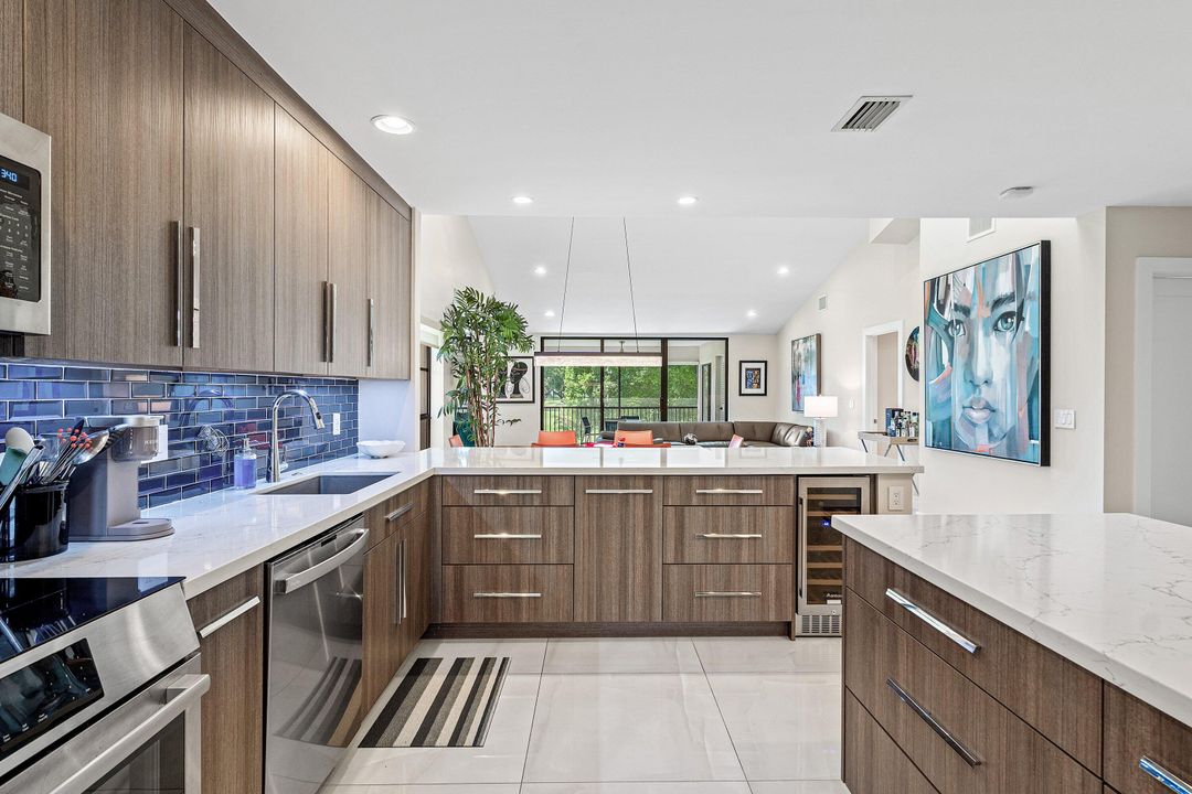 Active With Contract: $338,900 (3 beds, 2 baths, 1809 Square Feet)