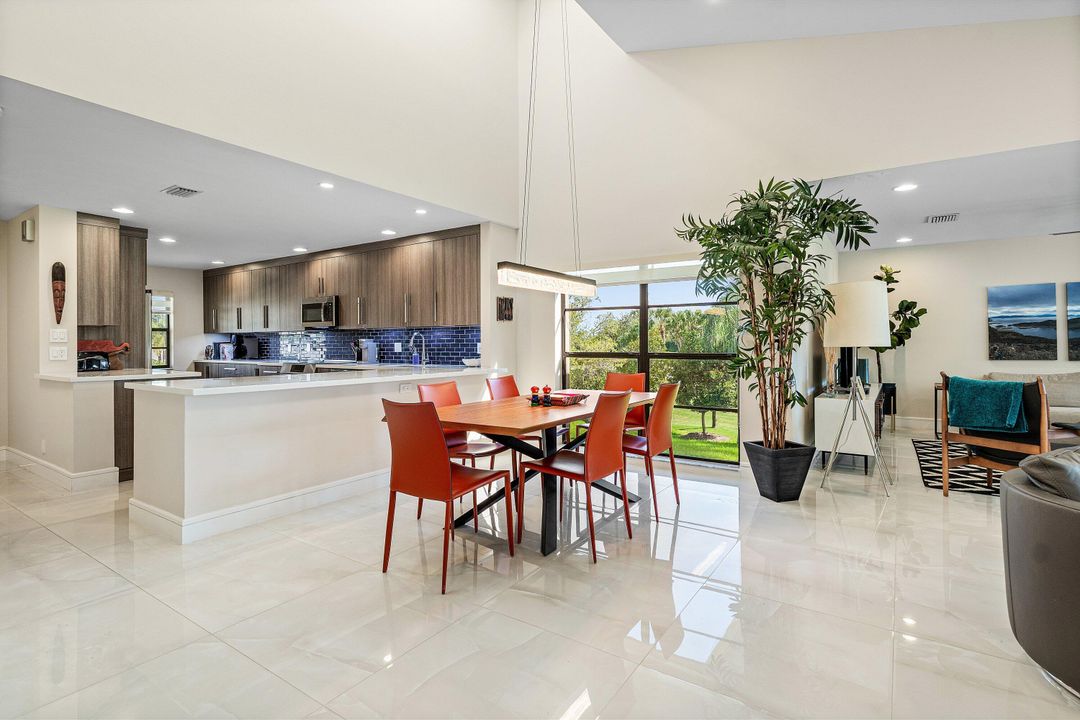 Active With Contract: $338,900 (3 beds, 2 baths, 1809 Square Feet)