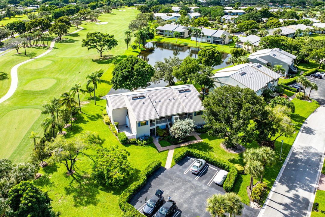 Active With Contract: $338,900 (3 beds, 2 baths, 1809 Square Feet)