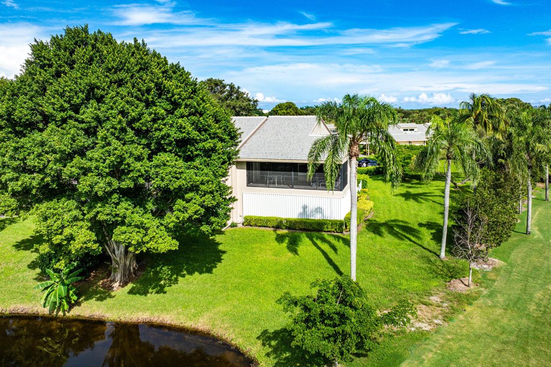 Active With Contract: $338,900 (3 beds, 2 baths, 1809 Square Feet)