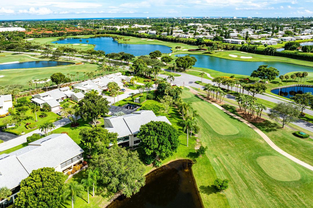 Active With Contract: $338,900 (3 beds, 2 baths, 1809 Square Feet)