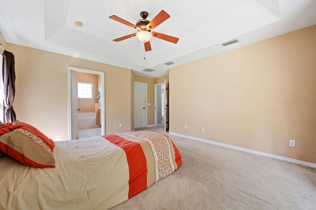 Activo con contrato: $344,000 (3 camas, 2 baños, 1781 Pies cuadrados)