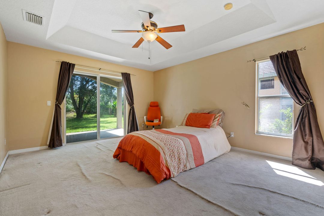 Activo con contrato: $344,000 (3 camas, 2 baños, 1781 Pies cuadrados)