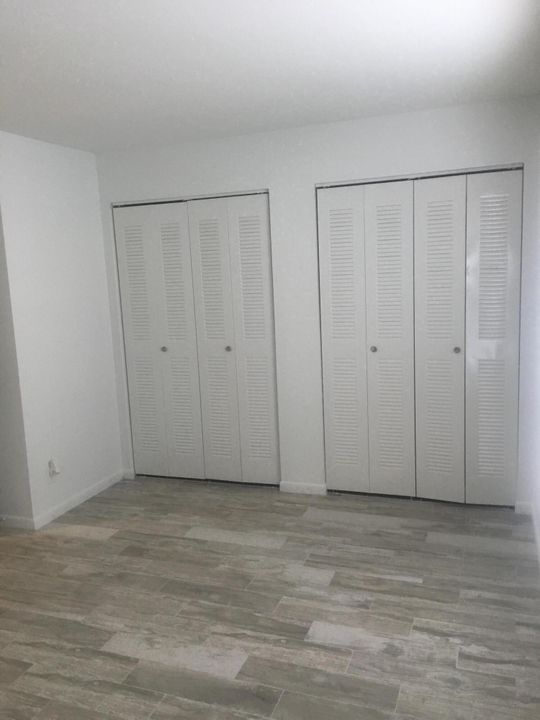 Под контрактом: $1,700 (1 спален, 1 ванн, 791 Квадратных фут)