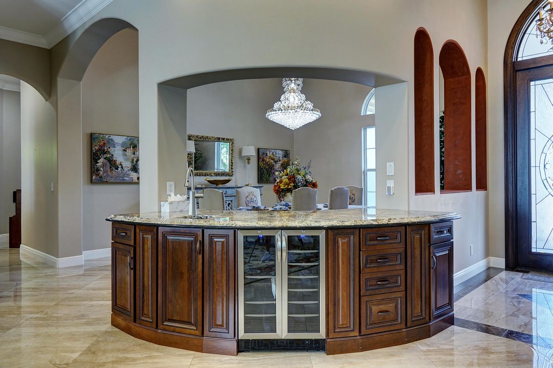 For Sale: $5,400,000 (4 beds, 4 baths, 4971 Square Feet)