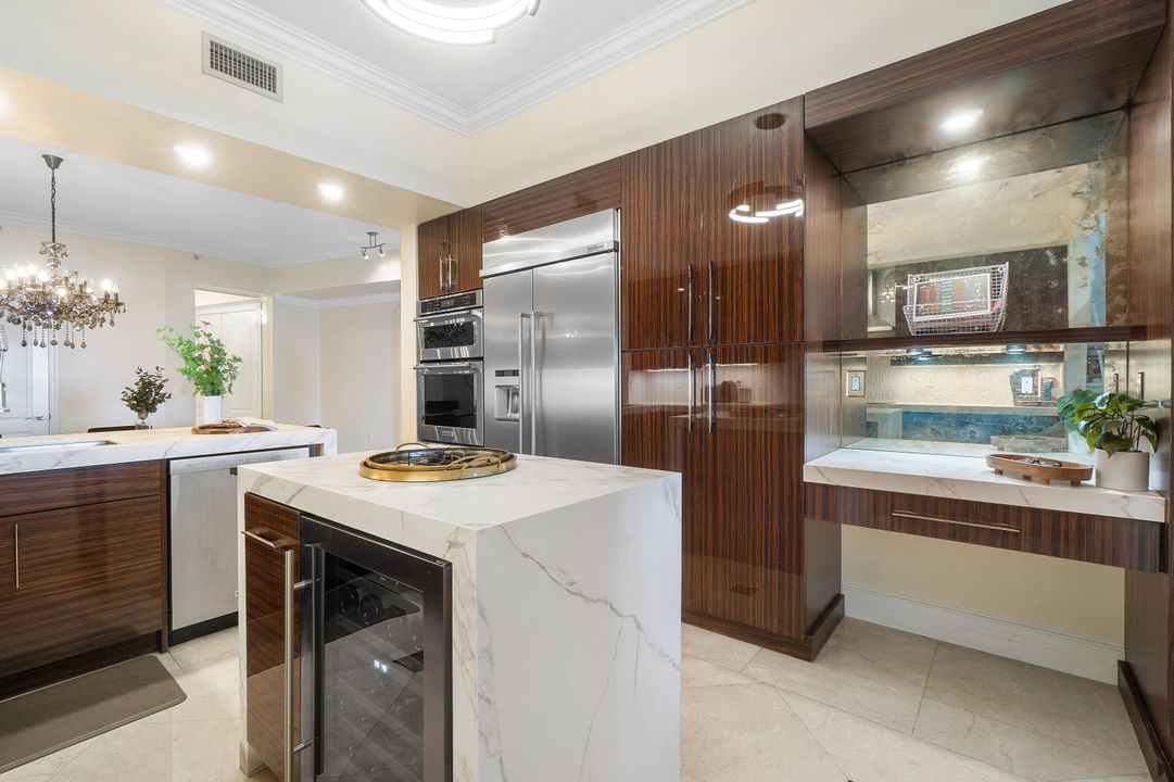 En Renta: $11,950 (2 camas, 3 baños, 2211 Pies cuadrados)