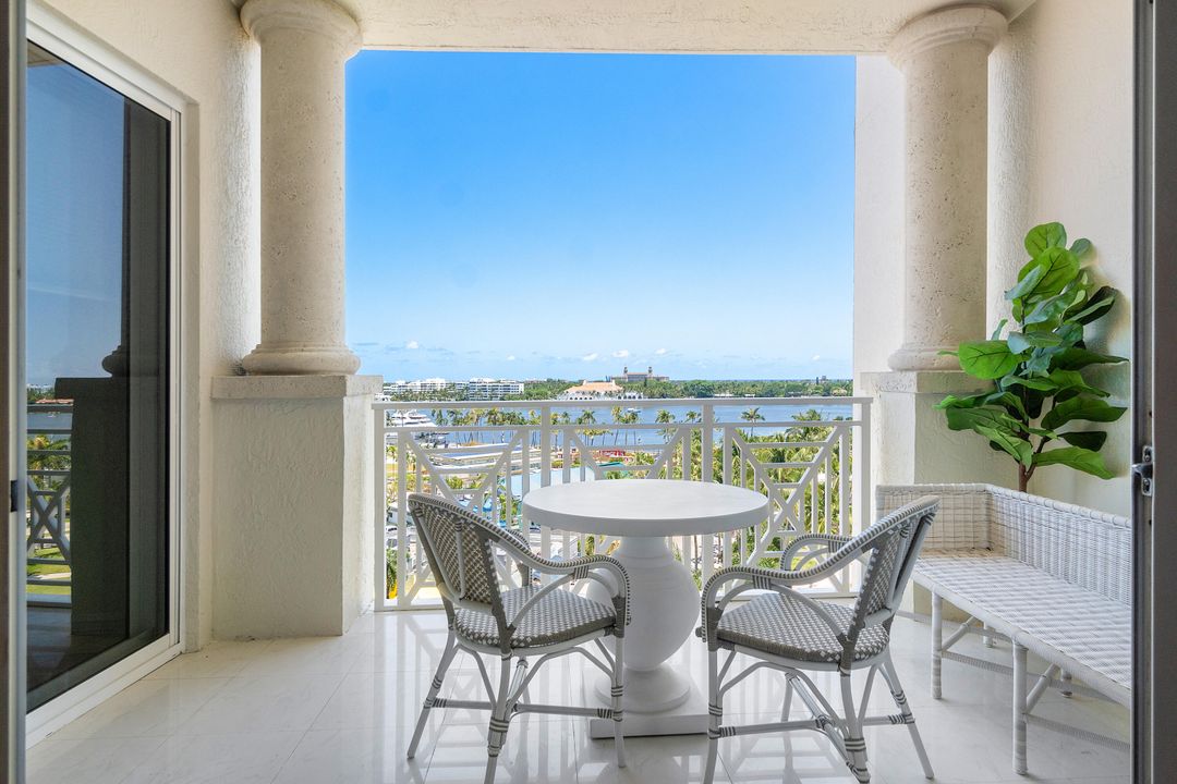 En Renta: $11,950 (2 camas, 3 baños, 2211 Pies cuadrados)