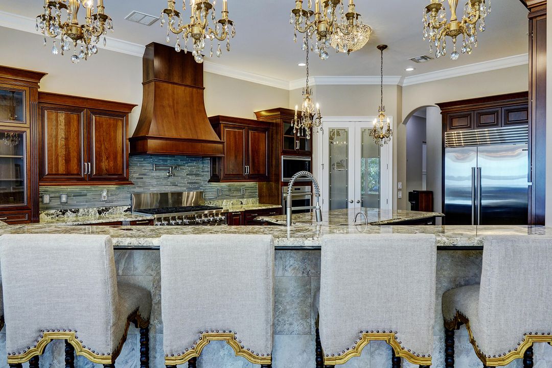 For Sale: $5,400,000 (4 beds, 4 baths, 4971 Square Feet)