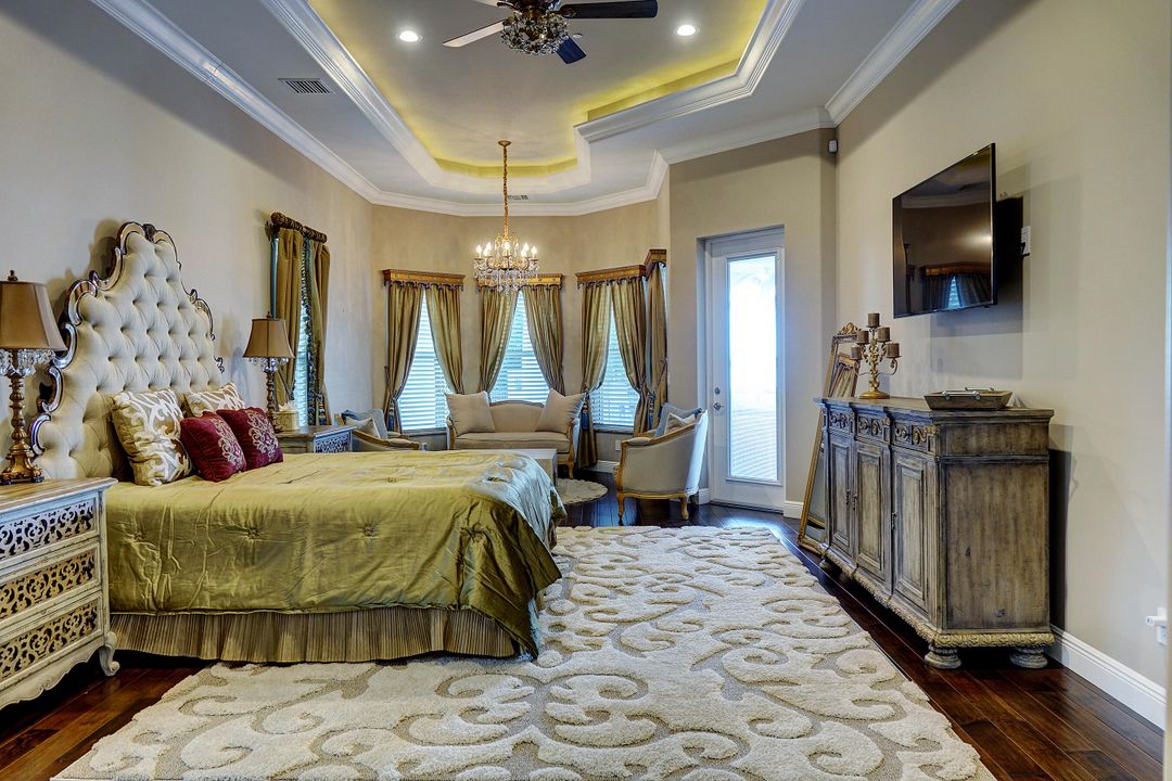 For Sale: $5,400,000 (4 beds, 4 baths, 4971 Square Feet)