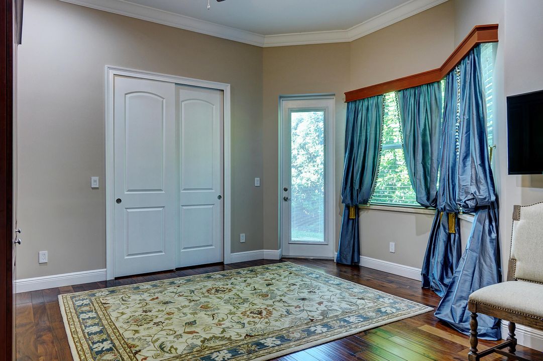 For Sale: $5,400,000 (4 beds, 4 baths, 4971 Square Feet)