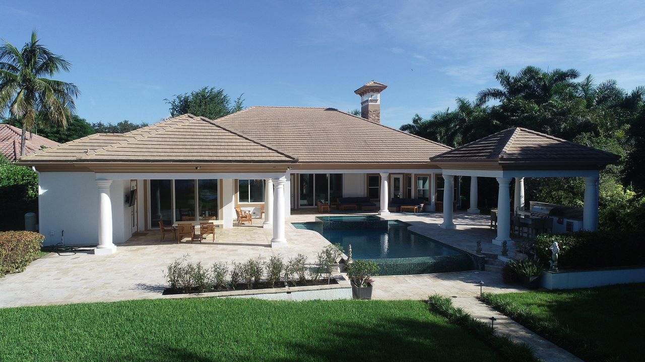 For Sale: $5,400,000 (4 beds, 4 baths, 4971 Square Feet)