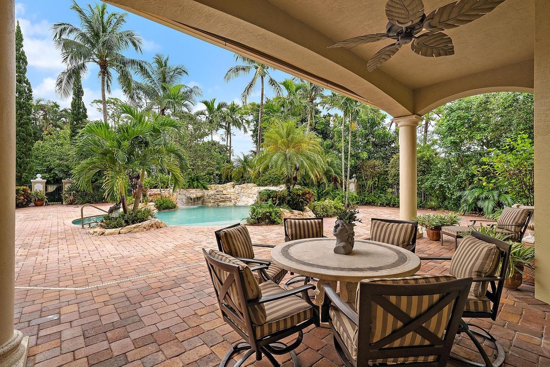 For Sale: $3,250,000 (4 beds, 3 baths, 5426 Square Feet)